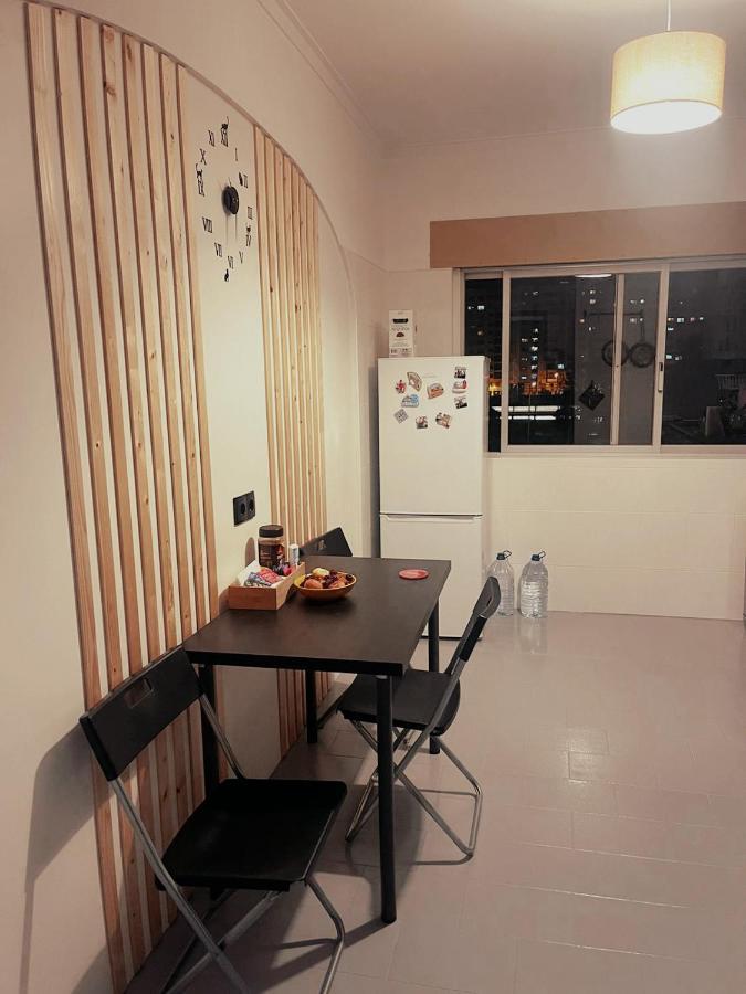 Rooms 10 Mins Walk From Train Station! Agualva-Cacem Экстерьер фото